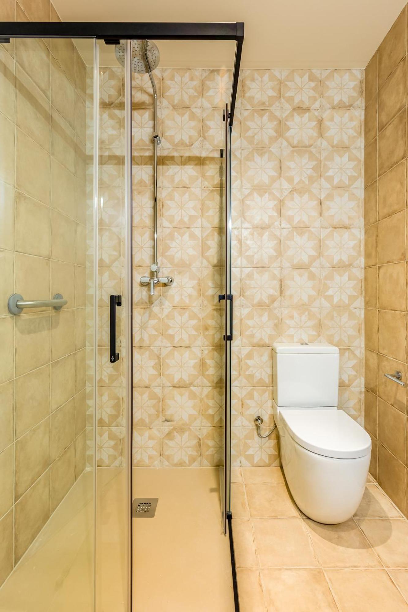 Can Cintet 21Nuevo Apartamento Moderno En Besalú Exterior foto